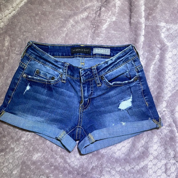 Aeropostale Pants - Aeropostale Gently Used (Good Condition) Size 000 “Shorty” Shorts